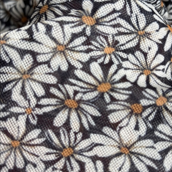 Daisy print blouse - Picture 5 of 14